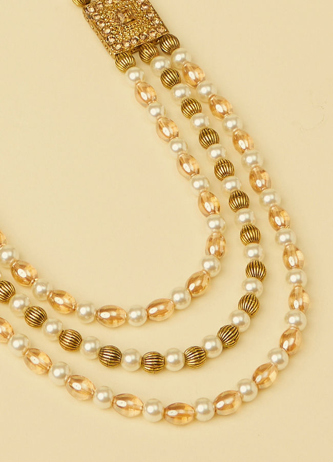 Pearl and Stone Pendant Mala image number 1